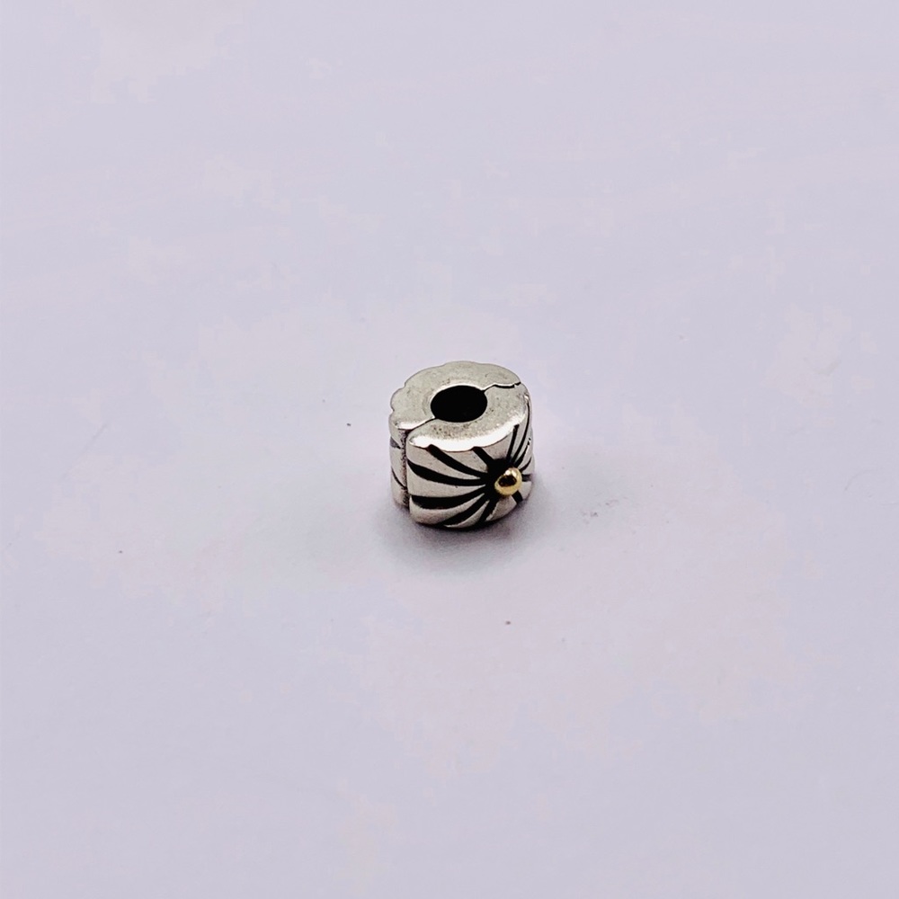🎉 SALE 🎉 EUC Pandora 790216 Sterling Silver & 14k Yellow Gold Sunburst Clip Bead - Picture 3 of 12